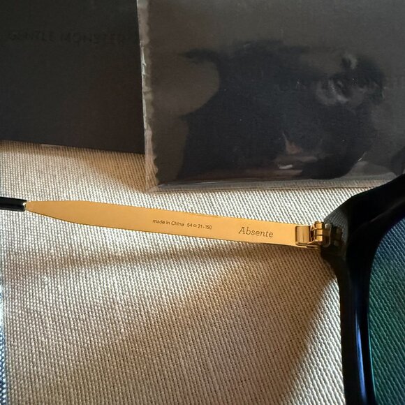 Gentle Monster Sunglasses - Picture 3 of 4